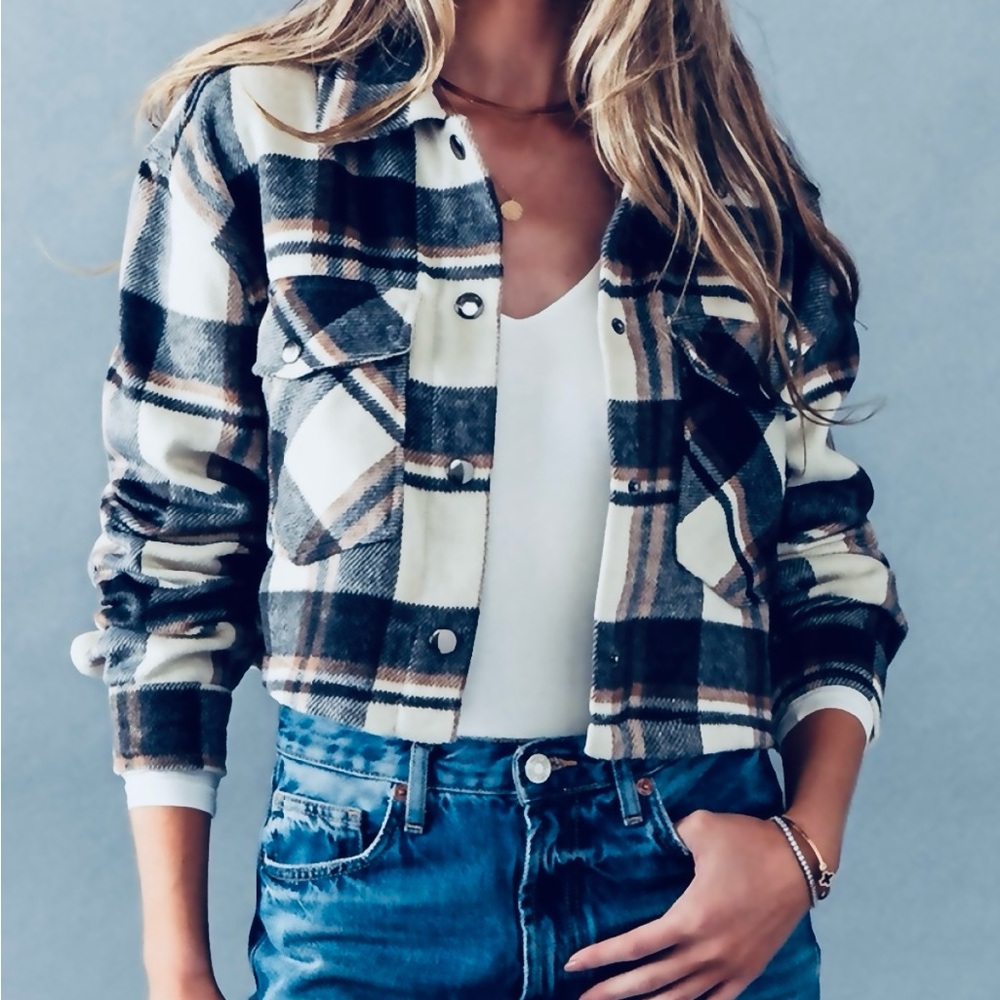 Plaid Sweater/Jacket